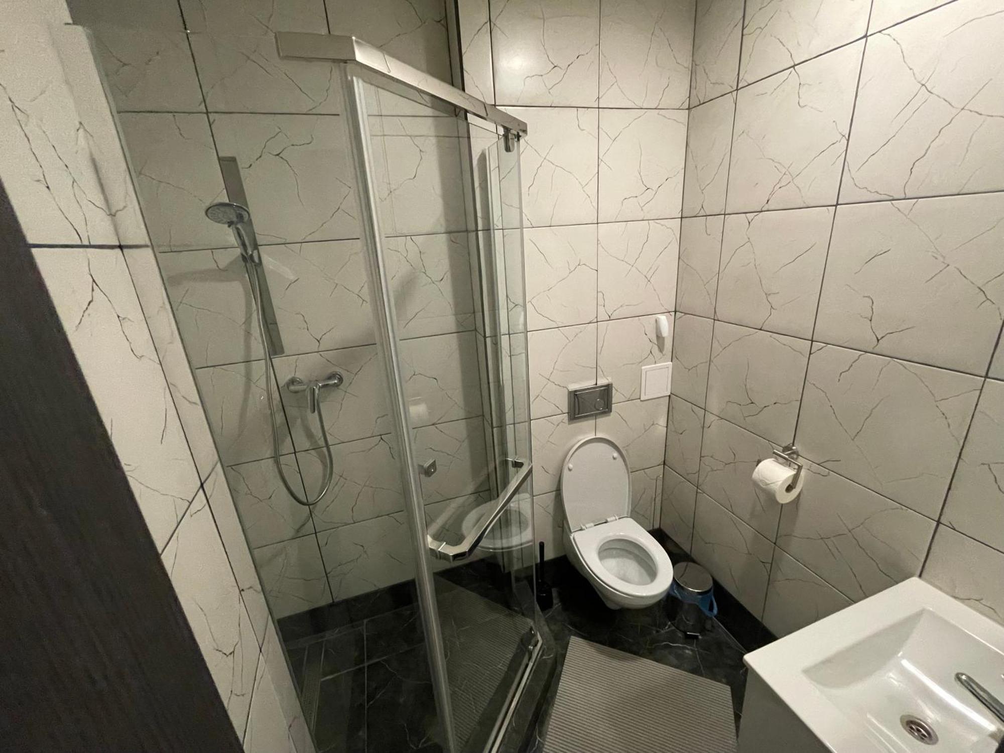 Zu Hause Pensionat Vrbov Exteriör bild